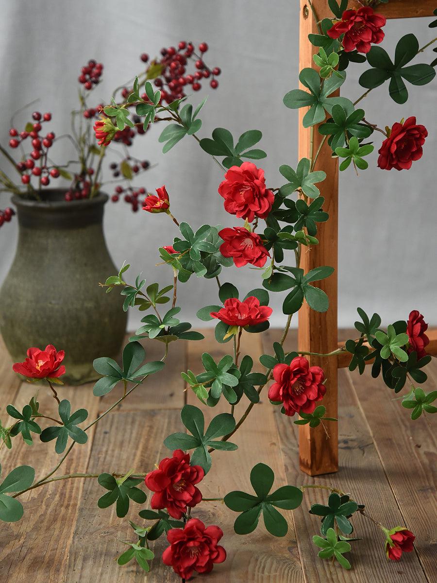 Simulated rose vine shading and winding indoor walls